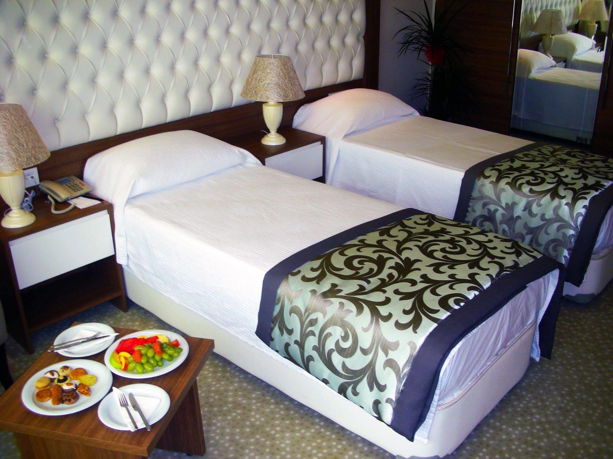 Esila Hotel Ankara Exterior photo